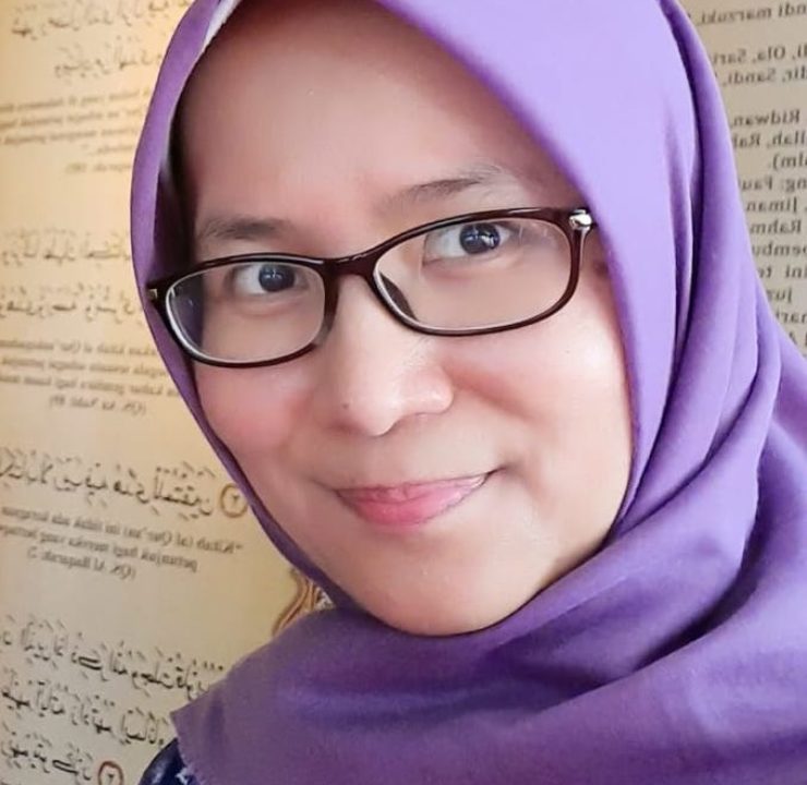Dr. Dessy Adriani, S.P, M.Si